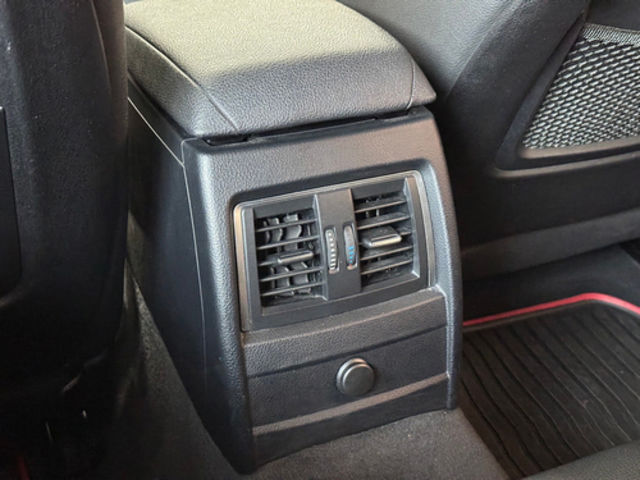 BMW寶馬 318I TOURING  第17張相片