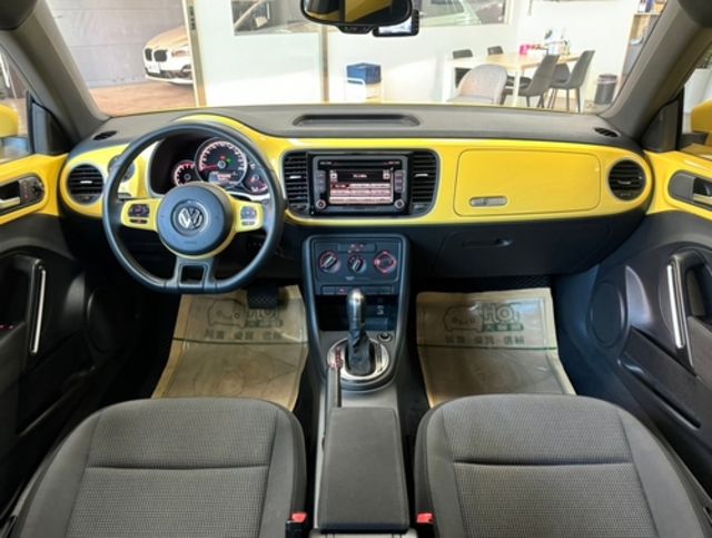 VOLKSWAGEN福斯 BEETLE  第5張相片