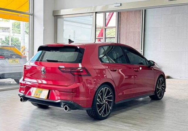 VOLKSWAGEN福斯 GOLF GTI  第2張相片