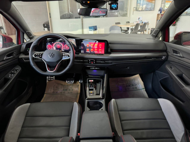 VOLKSWAGEN福斯 GOLF GTI  第5張相片