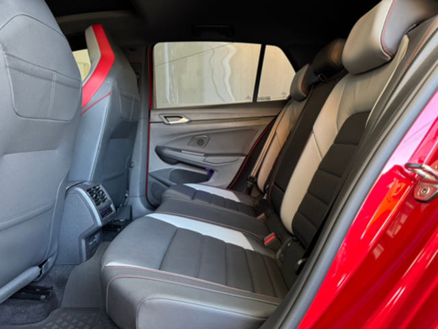 VOLKSWAGEN福斯 GOLF GTI  第13張相片