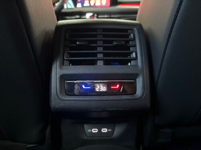 VOLKSWAGEN福斯 GOLF GTI  第18張相片