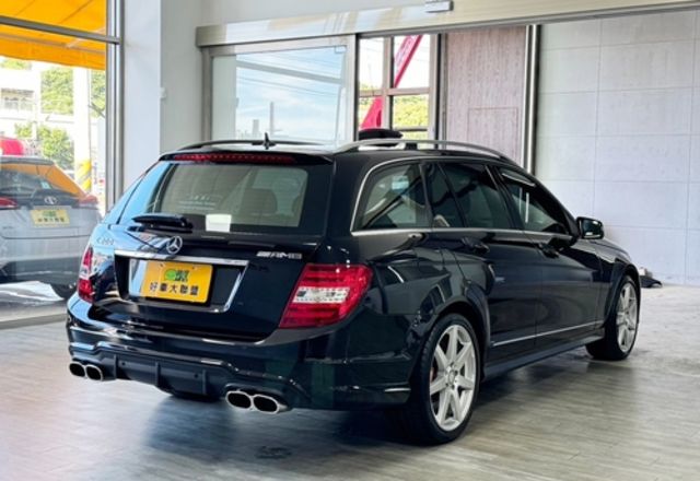 M-BENZ賓士 C300  第2張相片