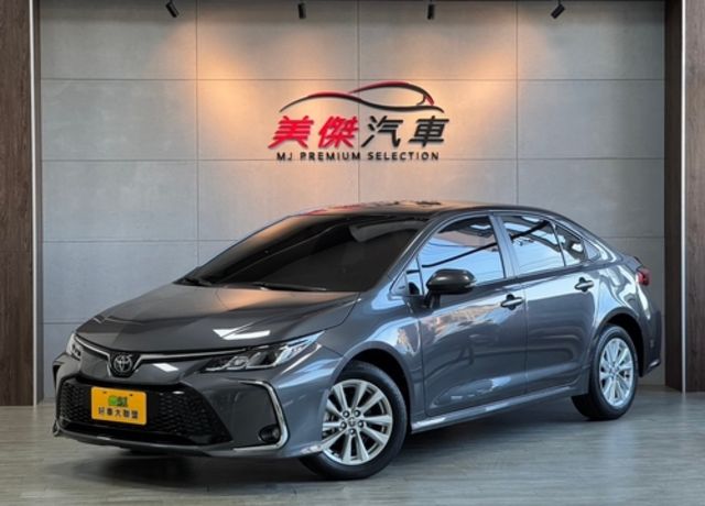 TOYOTA豐田 ALTIS  第1張相片
