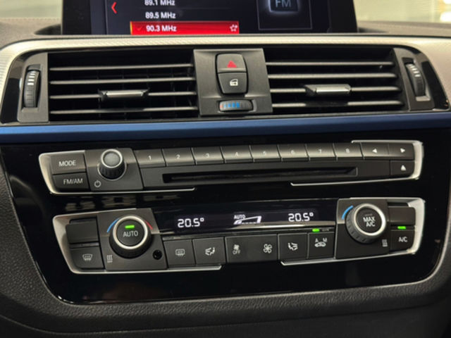 BMW寶馬 120I  第15張相片
