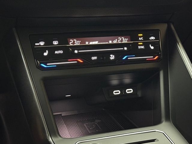 VOLKSWAGEN福斯 POLO  第16張相片