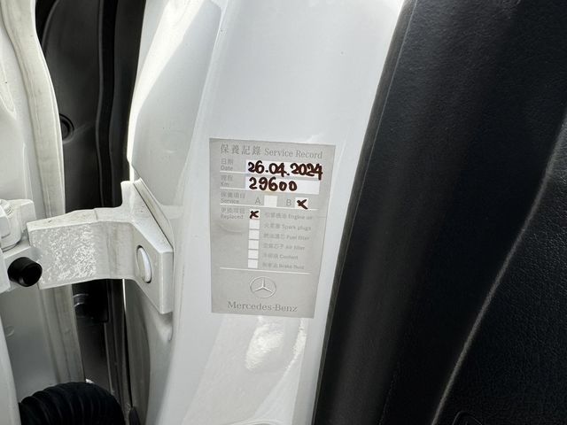 M-BENZ賓士 A180  第7張相片