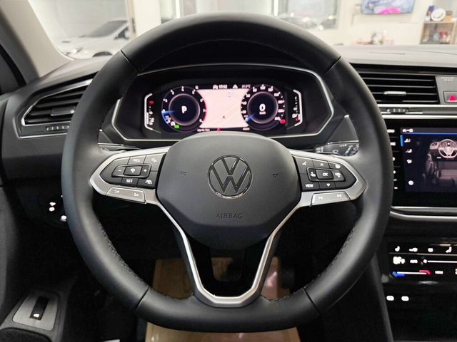 VOLKSWAGEN福斯 TIGUAN  第17張相片