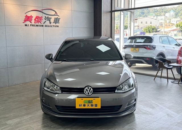 VOLKSWAGEN福斯 GOLF  第2張相片