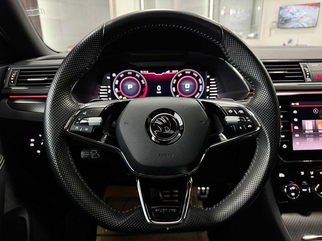 SKODA司科達 SUPERB COMBI  第11張相片