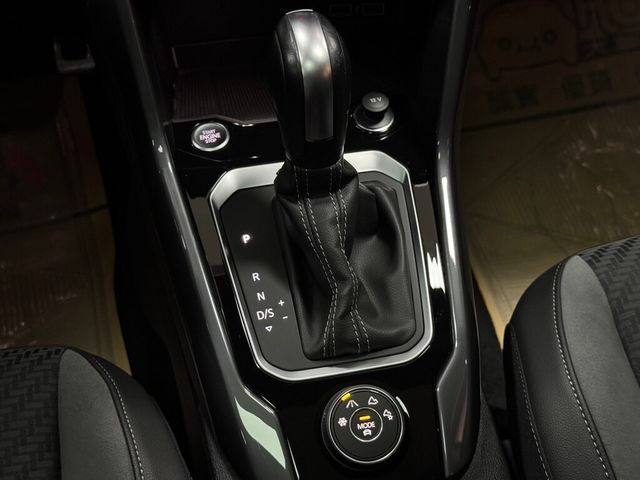 VOLKSWAGEN福斯 T-ROC  第14張相片