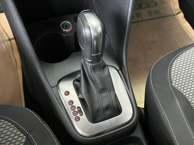 VOLKSWAGEN福斯 POLO  第16張相片
