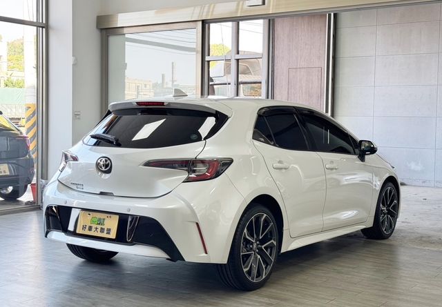 TOYOTA豐田 COROLLA SPORT  第3張相片