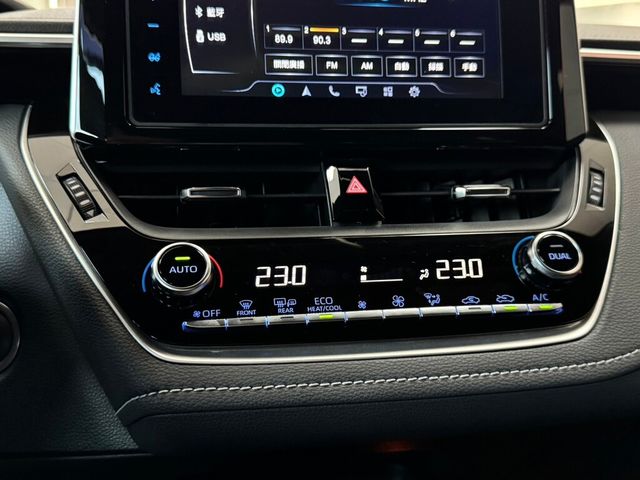 TOYOTA豐田 COROLLA SPORT  第16張相片