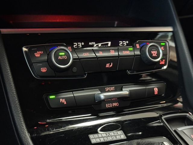 BMW寶馬 218I  第12張相片