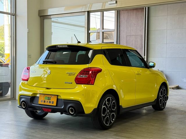 SUZUKI鈴木 SWIFT  第2張相片