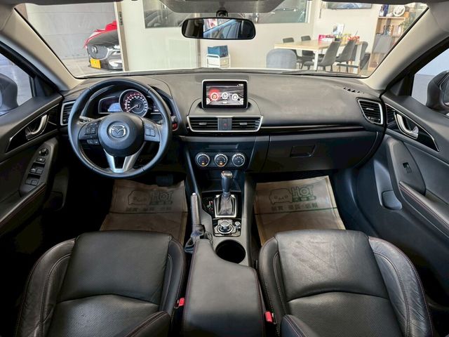 MAZDA馬自達 MAZDA 3  第4張相片
