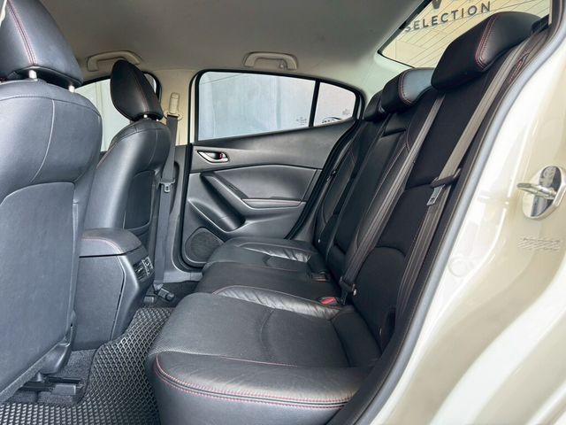 MAZDA馬自達 MAZDA 3  第6張相片