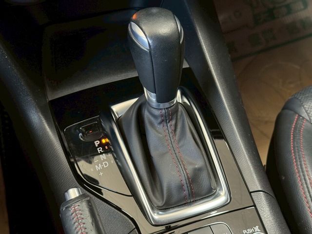 MAZDA馬自達 MAZDA 3  第11張相片