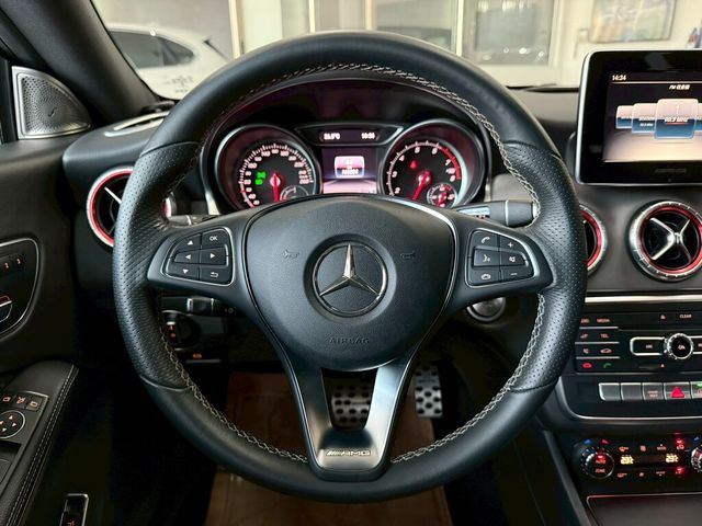 M-BENZ賓士 CLA200 SHOOTING BRAKE  第12張相片