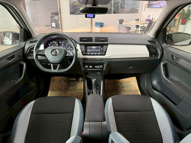 SKODA司科達 FABIA  第5張相片