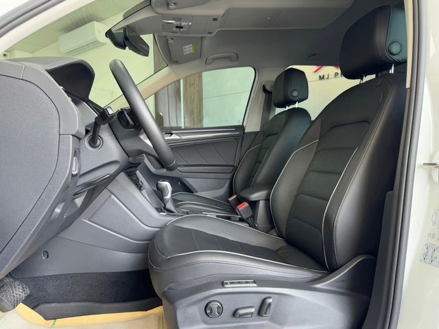 VOLKSWAGEN福斯 TIGUAN  第18張相片