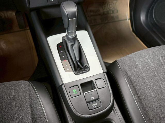 HONDA本田 FIT  第12張相片