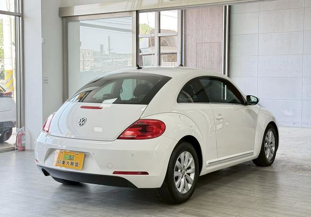 VOLKSWAGEN福斯 BEETLE  第2張相片