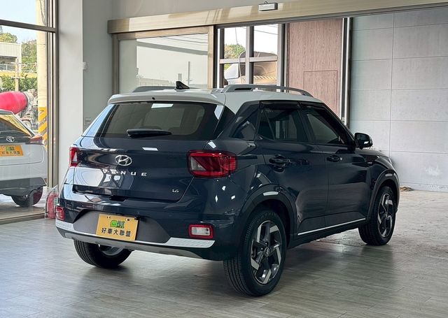 HYUNDAI現代 VENUE  第2張相片