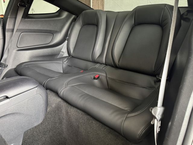 FORD福特 MUSTANG  第14張相片