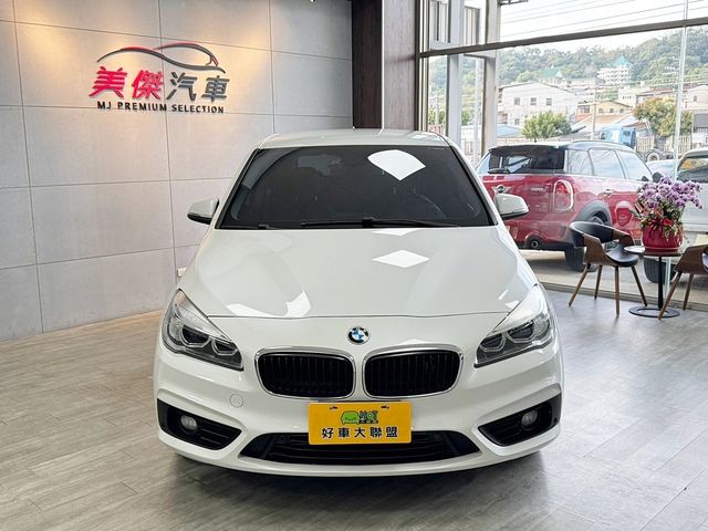 BMW寶馬 218I  第2張相片