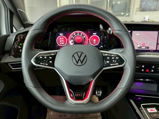 VOLKSWAGEN福斯 GOLF GTI  第16張相片