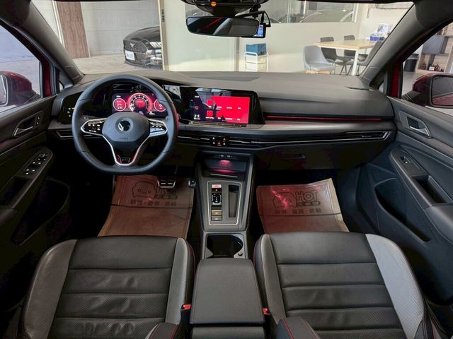 VOLKSWAGEN福斯 GOLF GTI  第5張相片