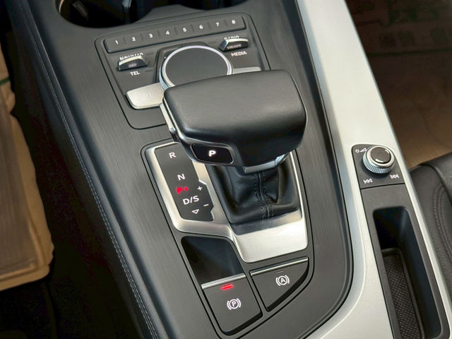 AUDI奧迪 A4 AVANT  第11張相片