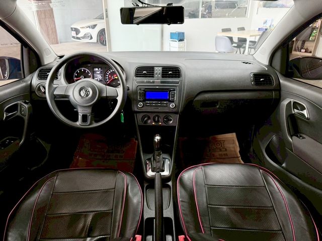 VOLKSWAGEN福斯 POLO  第5張相片