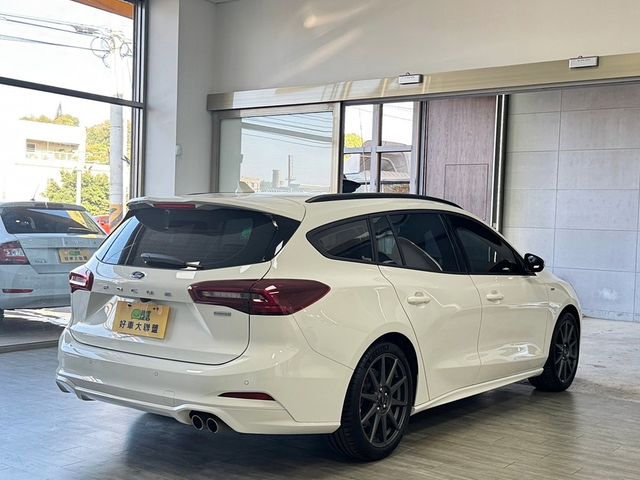 FORD福特 FOCUS WAGON  第2張相片
