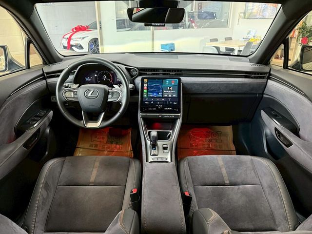 LEXUS凌志 LBX  第8張相片