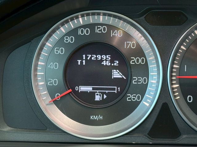 VOLVO富豪 V60  第6張相片