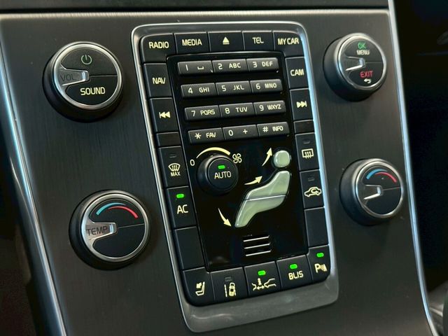 VOLVO富豪 V60  第10張相片