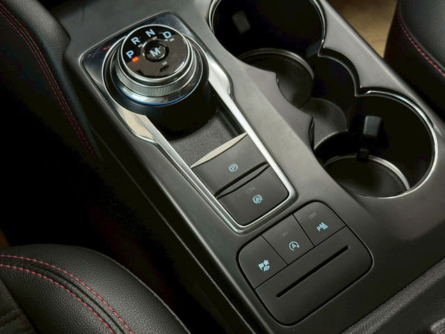 FORD福特 KUGA  第12張相片