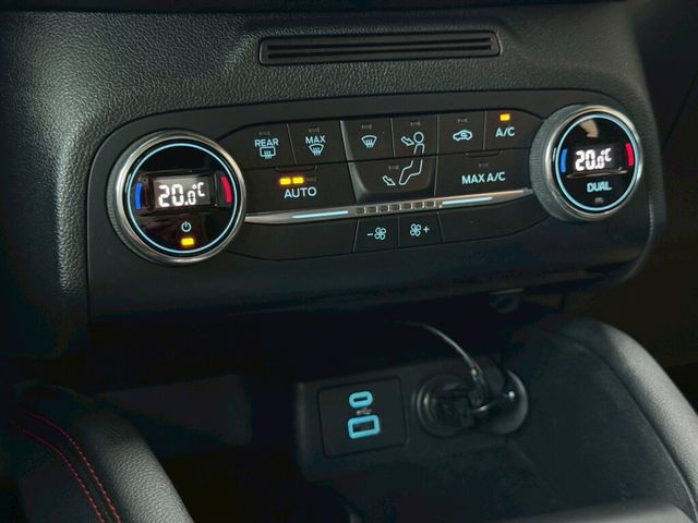 FORD福特 KUGA  第14張相片