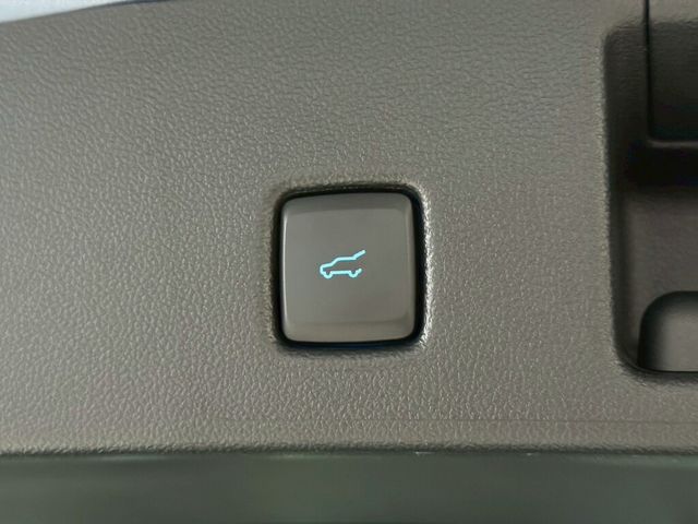 FORD福特 KUGA  第18張相片