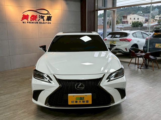 LEXUS凌志 ES250  第3張相片