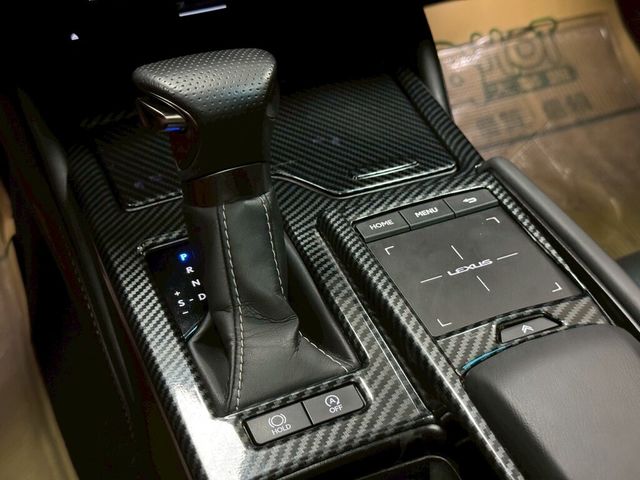 LEXUS凌志 ES250  第14張相片