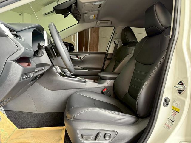 TOYOTA豐田 RAV4  第19張相片