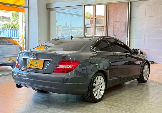 M-BENZ賓士 C180 COUPE  第2張相片