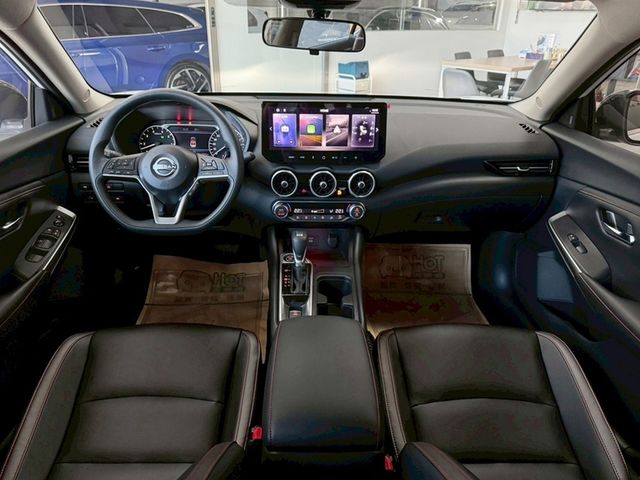 NISSAN日產 SENTRA  第5張相片
