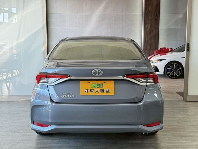 TOYOTA豐田 ALTIS  第4張相片