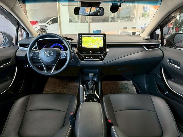 TOYOTA豐田 ALTIS  第5張相片