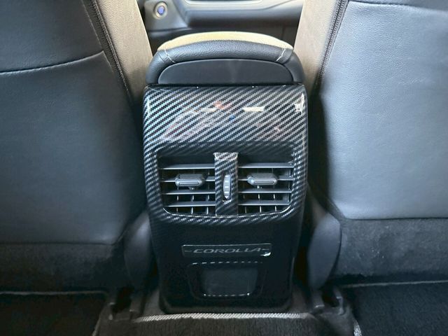 TOYOTA豐田 ALTIS  第10張相片